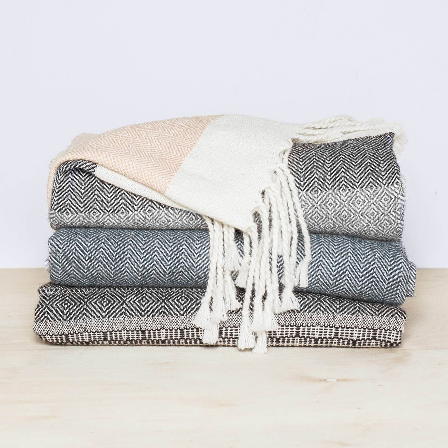 Paloma Alpaca Throw
