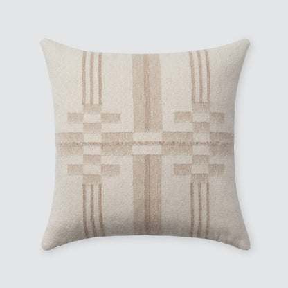 Vera Pillow