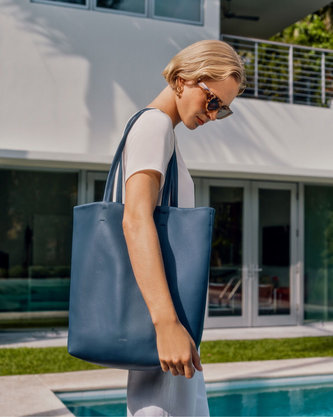Tall Easy Tote (Previous Version)