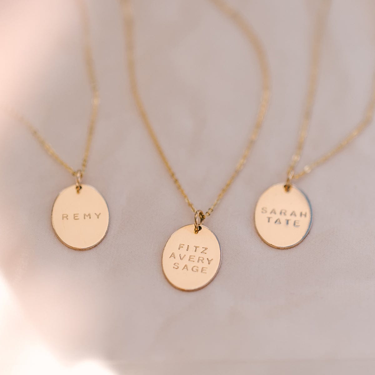 Indy Oval Necklace