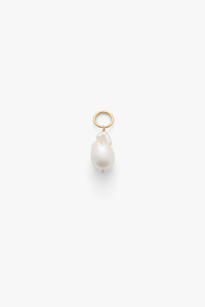 Baroque Pearl Embellishment