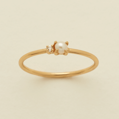Petite Pearl Ring | Final Sale