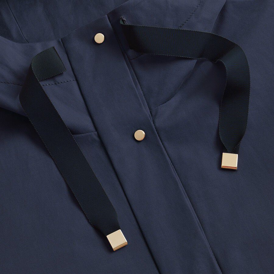 Pleat-Back Anorak